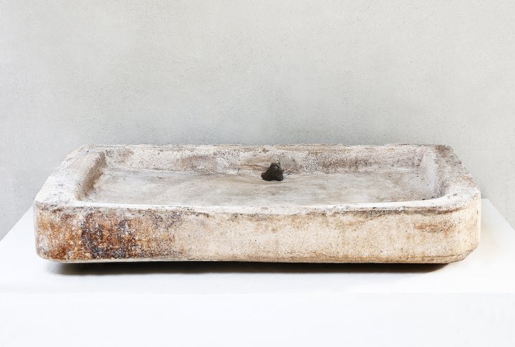 antieke franse kalkstenen wasbak